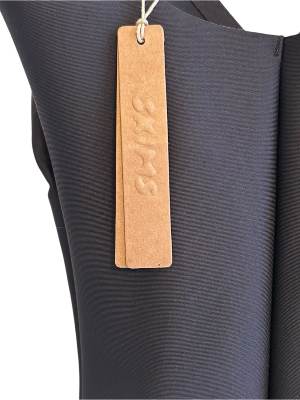 NWT SKIMS Body Unlined Plunge MID THIGH BODYSUIT Onyx Size Small $92 - Picture 9 of 12